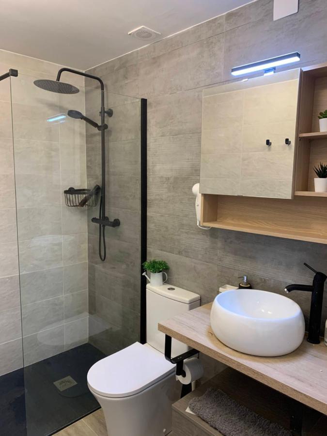 شقة Alojamiento Con Amplio Salon Y Chimenea. Valverde  المظهر الخارجي الصورة